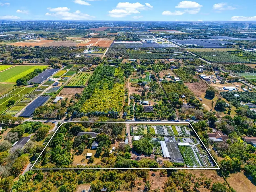 19401 SW 264th St, Homestead, FL 33031 - #3