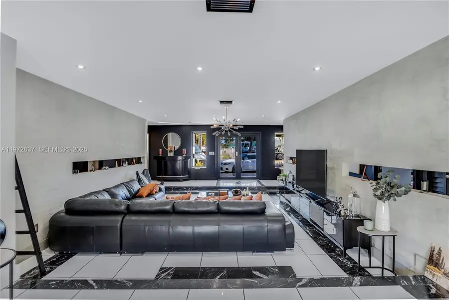 20220 Highland Lakes Blvd, Miami, FL 33179 - #3