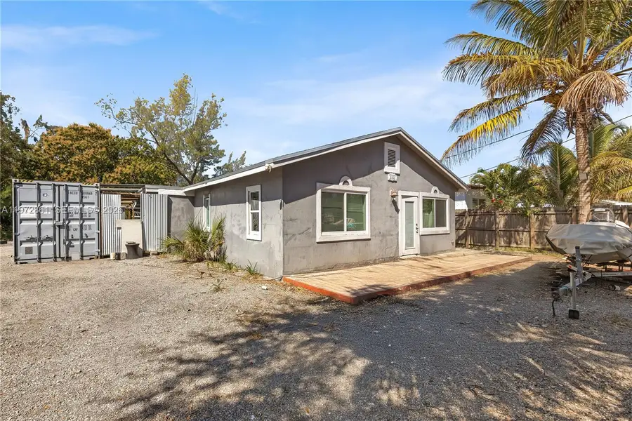 8800 NW 20th Ave, Miami, FL 33147 - #2