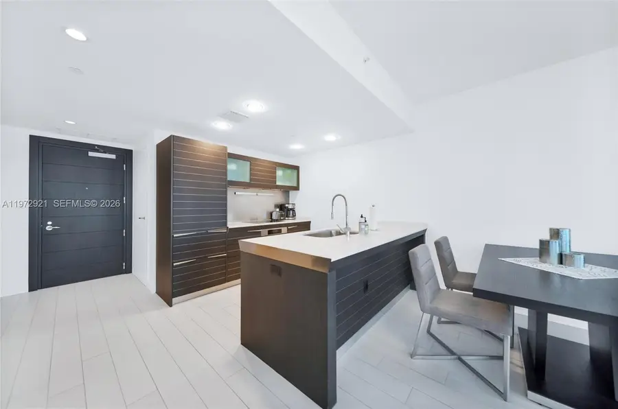 200 Biscayne Boulevard Way #3811, Miami, FL 33131 - #2