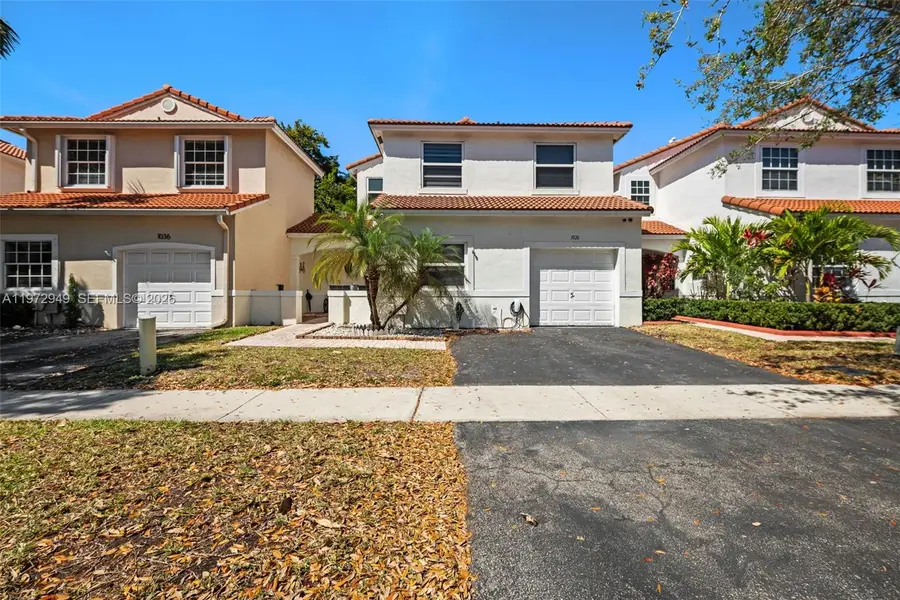 1026 SW 180th Ter, Pembroke Pines, FL 33029 - #2