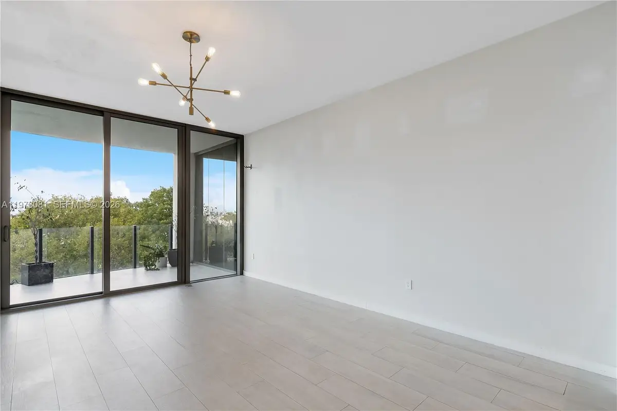 2831 S Bayshore Dr #707, Miami, FL 33133 - #1