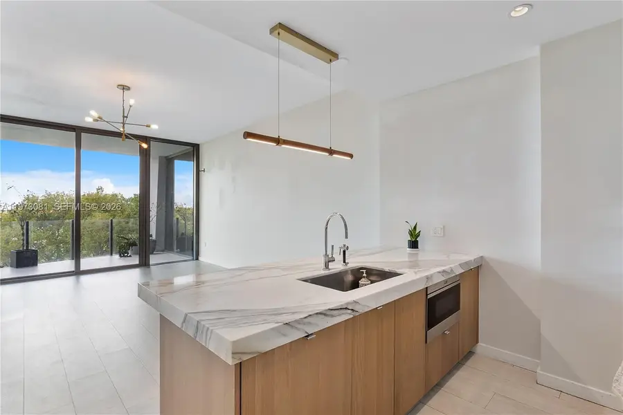 2831 S Bayshore Dr #707, Miami, FL 33133 - #2