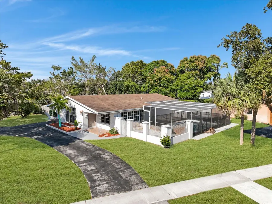 3861 NW 6th Ct, Lauderhill, FL 33311 - #2