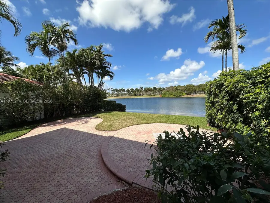 10965 NW 59th St, Doral, FL 33178 - #3