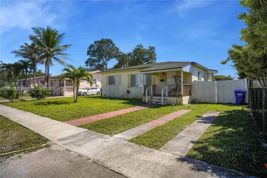 570 NE 169th St, North Miami Beach, FL 33162 - #3
