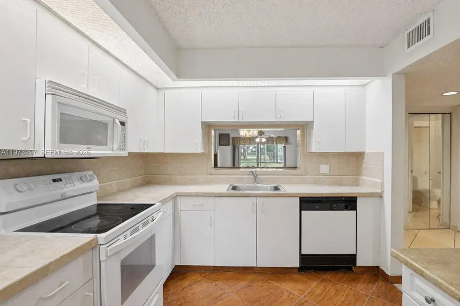 901 SW 138th Ave #108C, Pembroke Pines, FL 33027 - #3