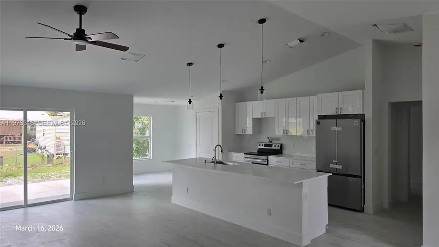 9165 100th Ct, Vero Beach, FL 32967 - #2