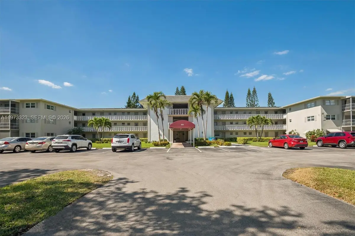 1000 Hillcrest Ct #303, Hollywood, FL 33021 - #1