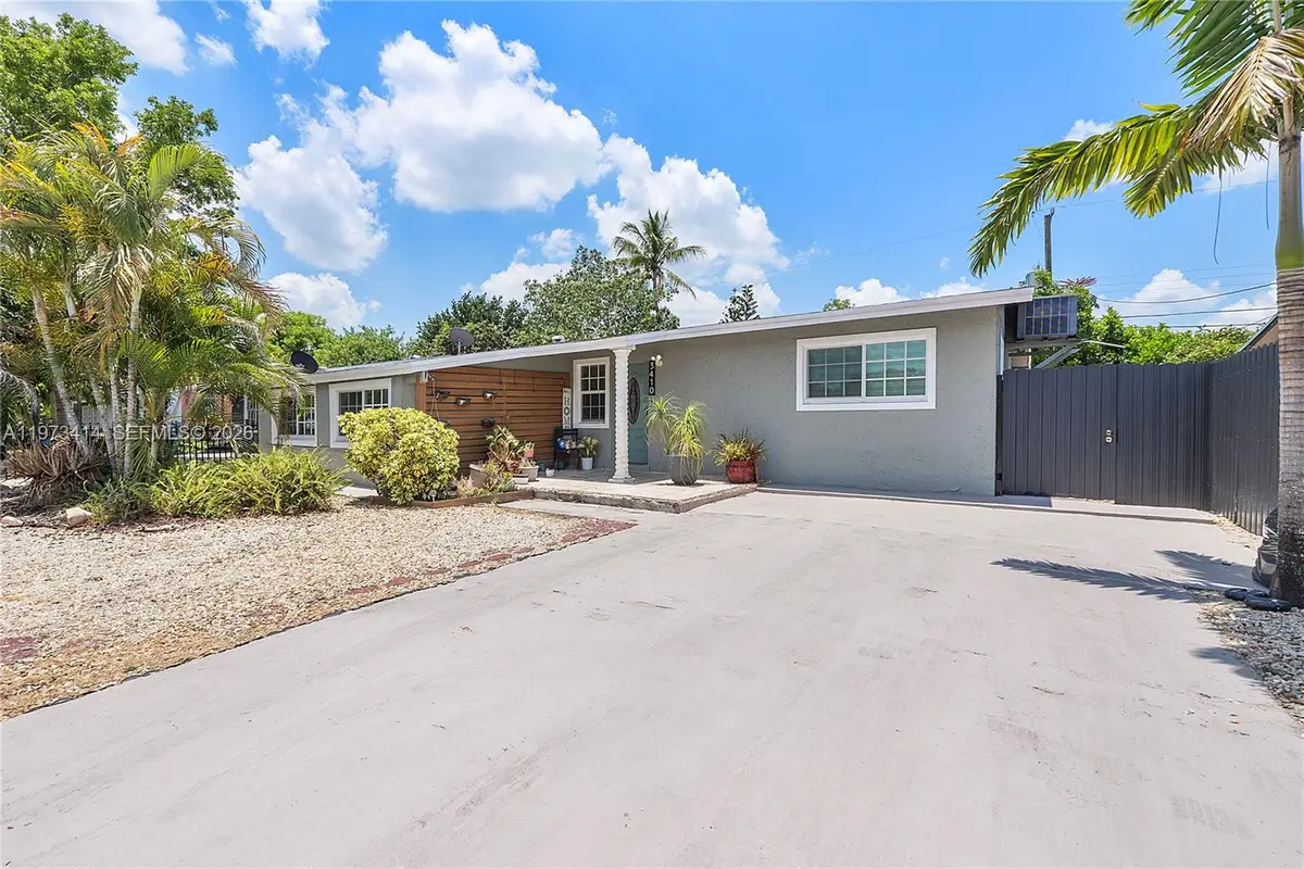 3410 N 72nd Ter, Hollywood, FL 33024 - #1