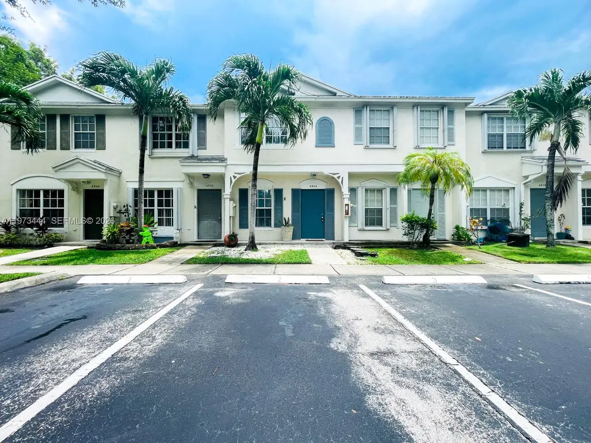 4904 SW 31st Ter, Dania Beach, FL 33312 - #1