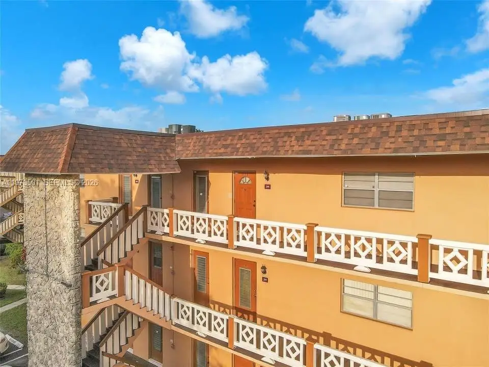 5021 W Oakland Park Blvd #104, Lauderdale Lakes, FL 33313 - #1