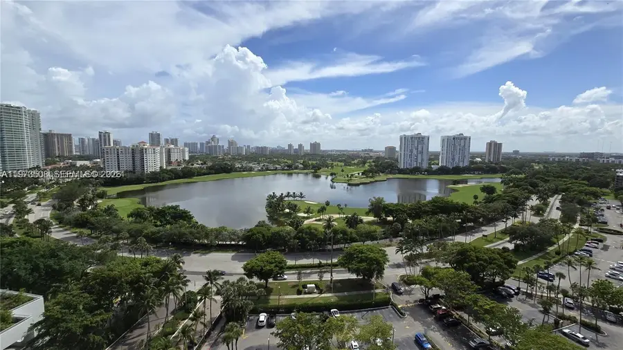 3731 N Country Club Dr #1124, Aventura, FL 33180 - #3