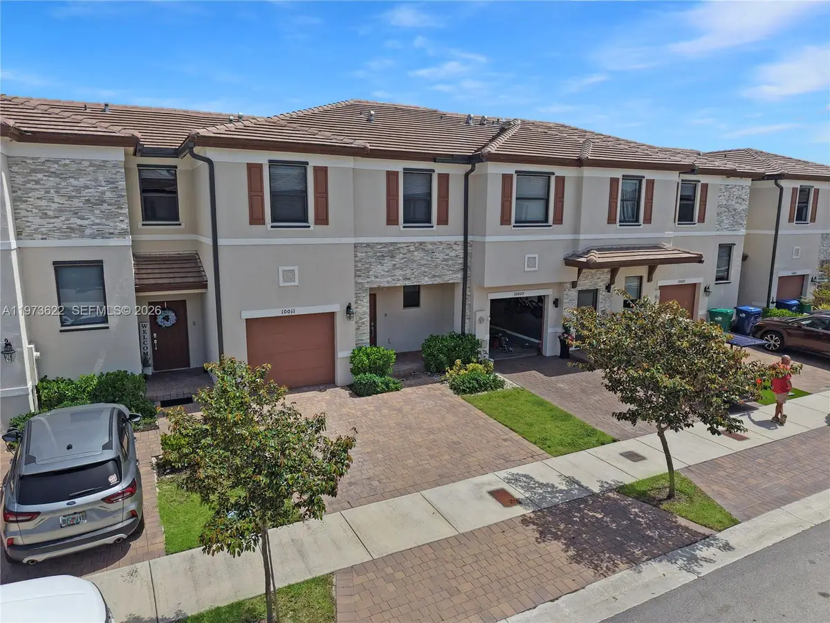 10011 SW 231st Ln, Miami, FL 33190 - #1