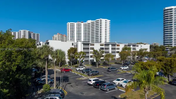 3350 NE 192nd St #5H-B, Aventura, FL 33180