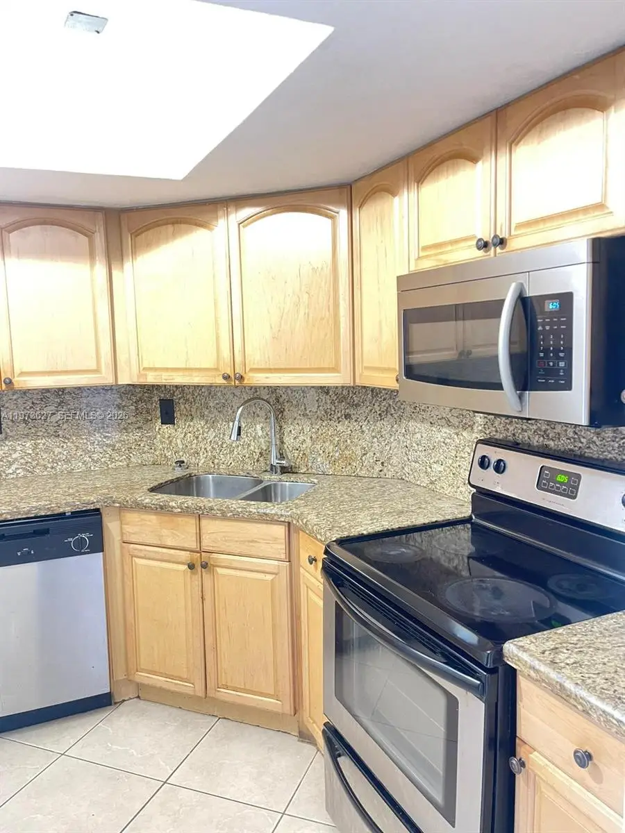 7410 SW 82nd St #K202, Miami, FL 33143 - #2