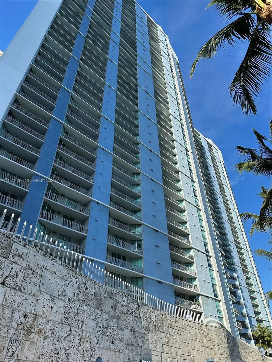 335 S Biscayne Blvd #1002, Miami, FL 33131 - #2