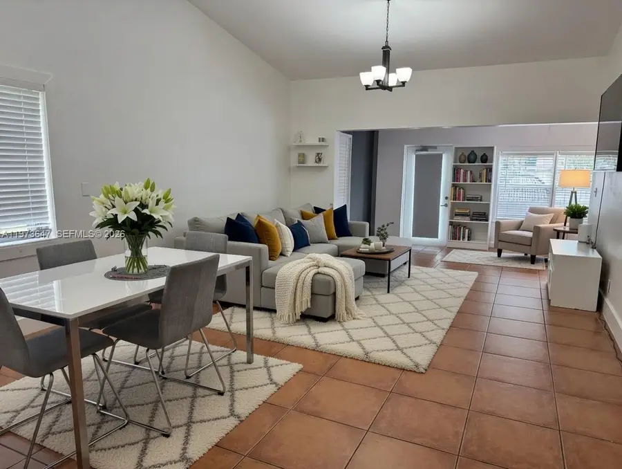 1061 NW 53rd St, Deerfield Beach, FL 33064 - #2