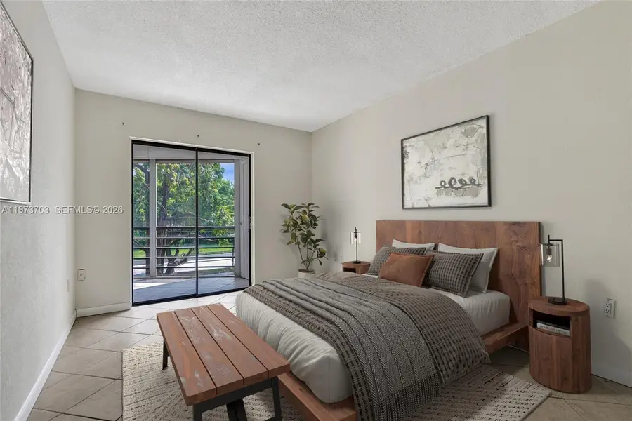 6655 W Broward Blvd #309, Plantation, FL 33317 - #3