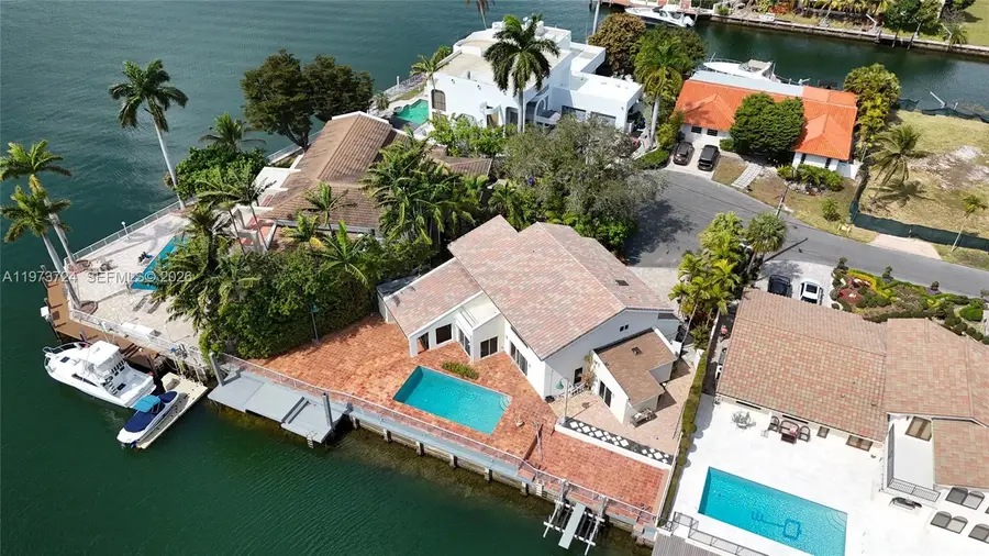 3226 NE 168th St, North Miami Beach, FL 33160 - #3