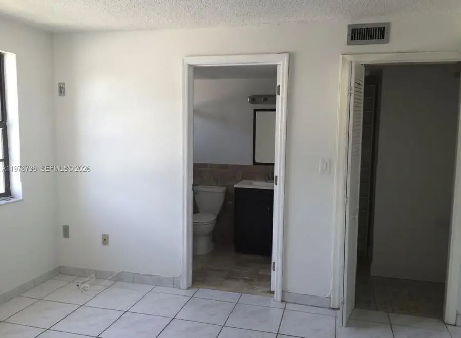 6725 Harding Ave #204, Miami Beach, FL 33141 - #2