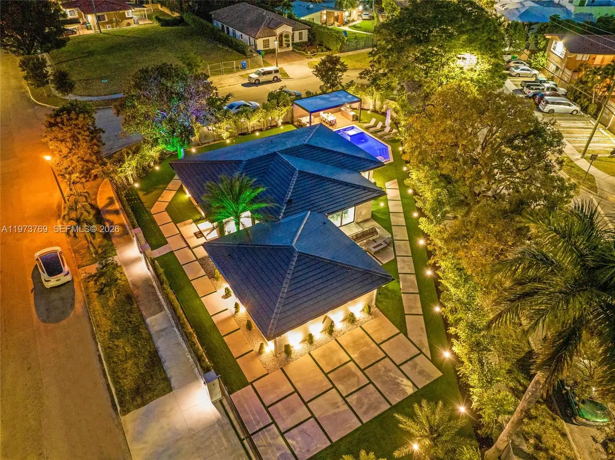 2100 SW 9th Ave, Miami, FL 33129 - #1