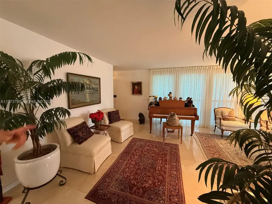 7010 SW 148th Ter, Palmetto Bay, FL 33158 - #2