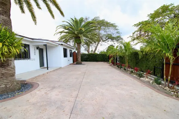 15300 SW 299th St, Homestead, FL 33033