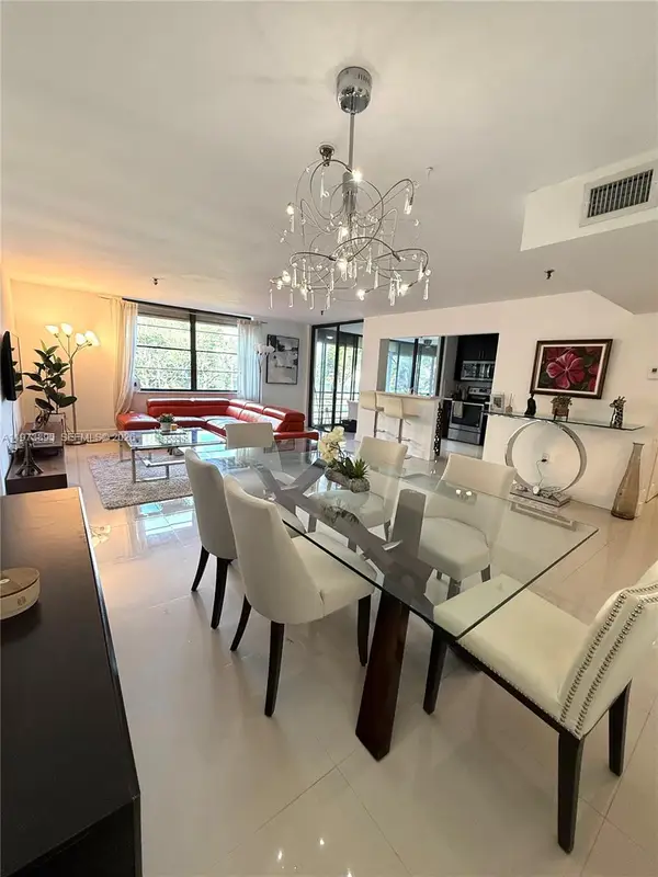 671 NE 195th St #227-E, Miami, FL 33179