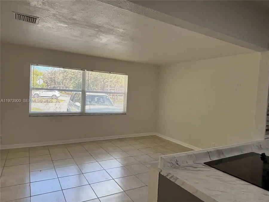 543 SW 61st Ter, Margate, FL 33068 - #2