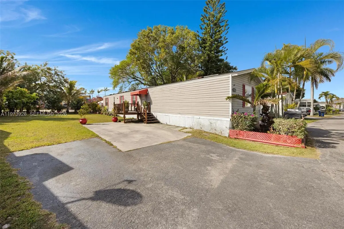 18706 SW 351st St, Homestead, FL 33034 - #1