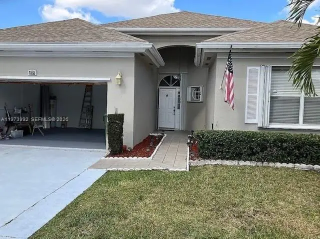 2385 SE 7th Pl, Homestead, FL 33033 - #1