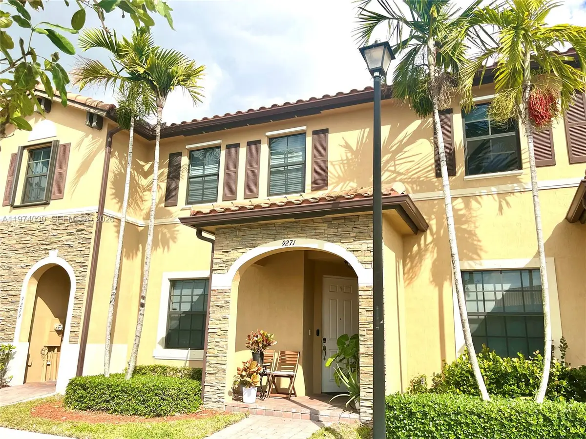 9271 W 33rd Ln, Hialeah, FL 33018 - #1