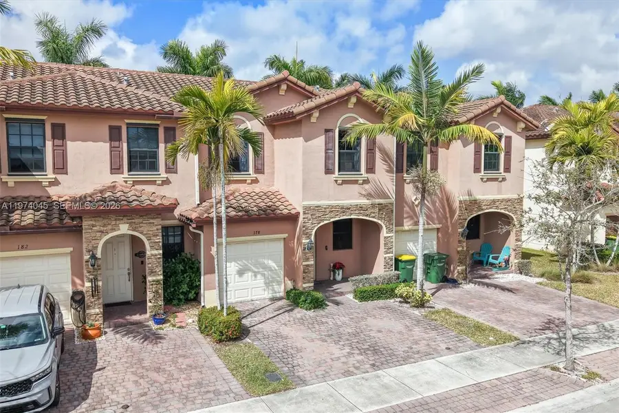 178 SE 33rd Ter, Homestead, FL 33033 - #2