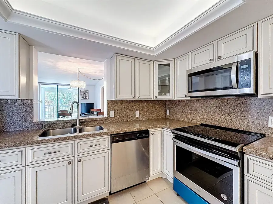 7331 NW 18th St #202, Margate, FL 33063 - #3