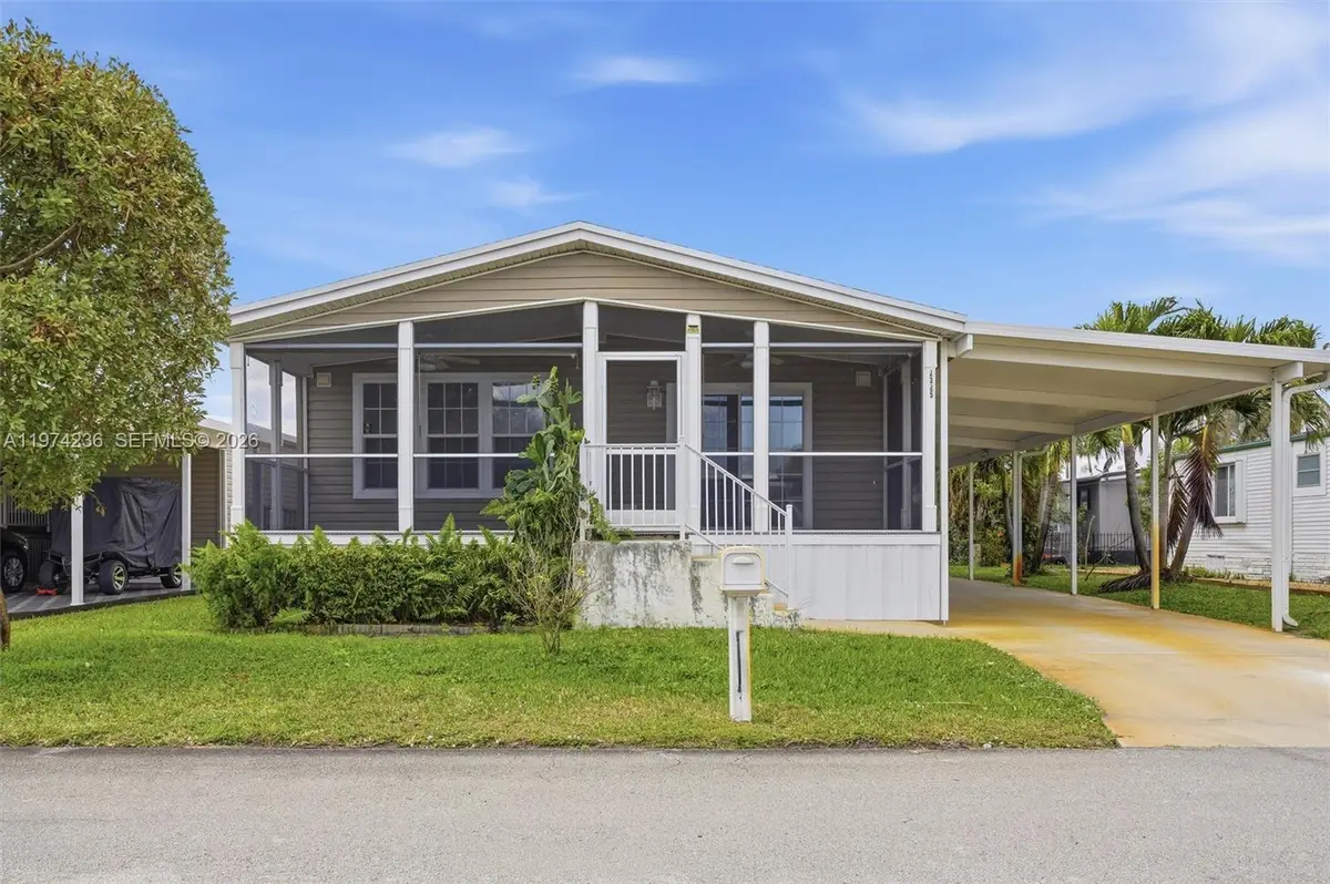 2325 SW 83rd Ave, Davie, FL 33324 - #1