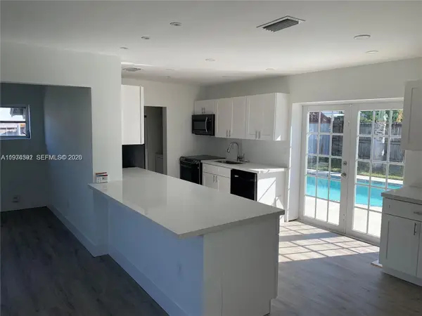 6060 NE 6th Ter, Oakland Park, FL 33334