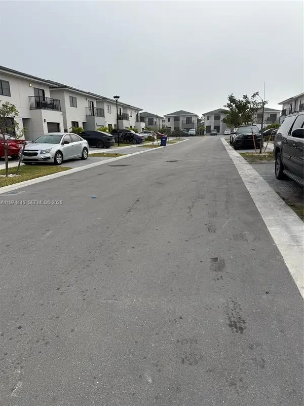 1360 NW 3rd St, Florida City, FL 33034