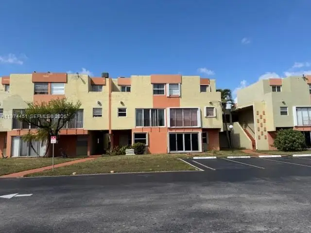 9390 W Flagler St #206C, Miami, FL 33174 - #2