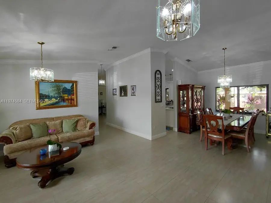 15630 SW 146th Ave, Miami, FL 33177 - #3