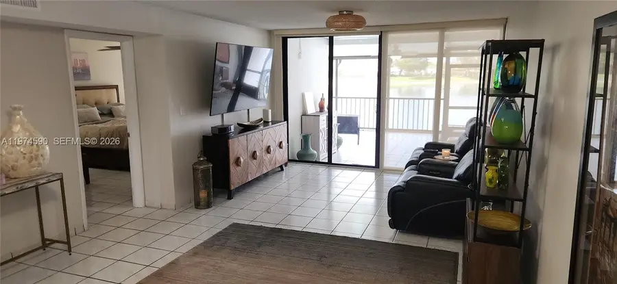 1382 SW 131st Place Cir E, Miami, FL 33184 - #3