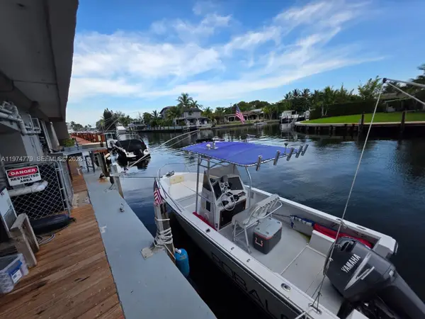 2500 NE 135th St #B103, North Miami, FL 33181