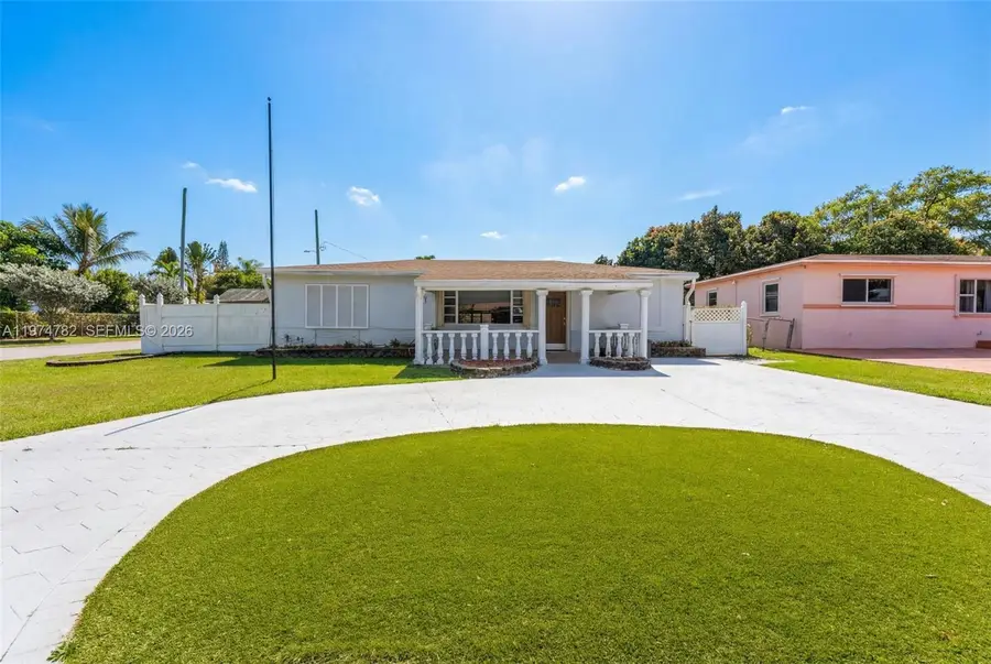 480 NE 109th St, Miami, FL 33161 - #2