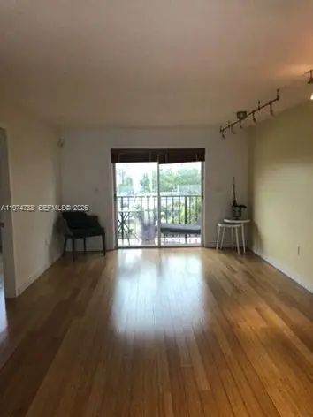 1236 Alton Rd #402, Miami Beach, FL 33139 - #2