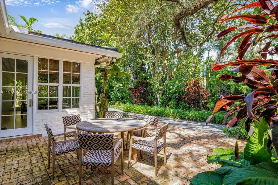 935 Escobar Ave, Coral Gables, FL 33134 - #2