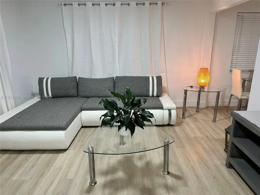 3522 NE 166 St #1, North Miami Beach, FL 33160 - #2