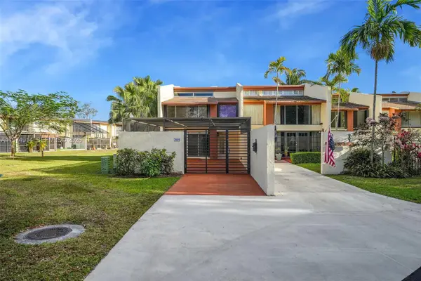 7601 SW 105th Ave, Miami, FL 33173