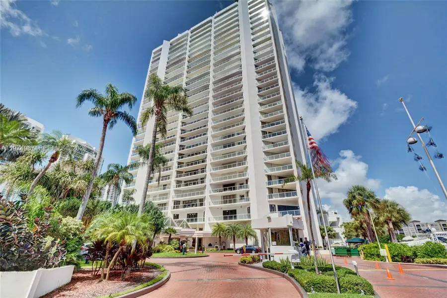 19355 Turnberry Way #17C, Aventura, FL 33180 - #2