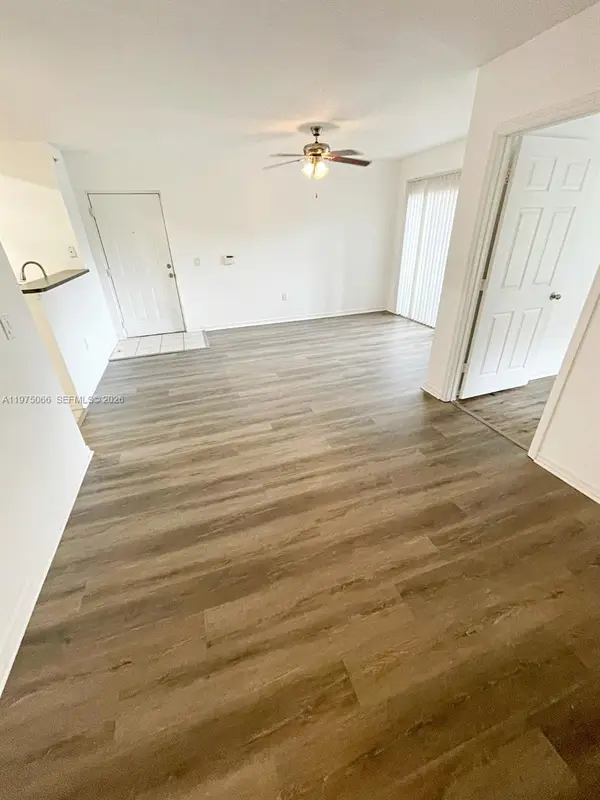 4081 San Marino Blvd #206, West Palm Beach, FL 33409