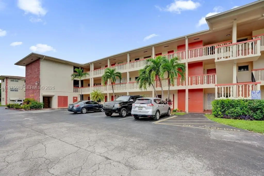 4731 NW 10th Ct #314, Plantation, FL 33313 - #1